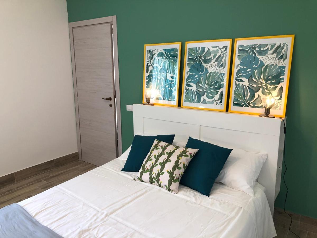 Villetta Gallo B&B Casa Vacanze Humanitas Catania Centro Sicilia Clinica Humanitas Misterbianco Dış mekan fotoğraf